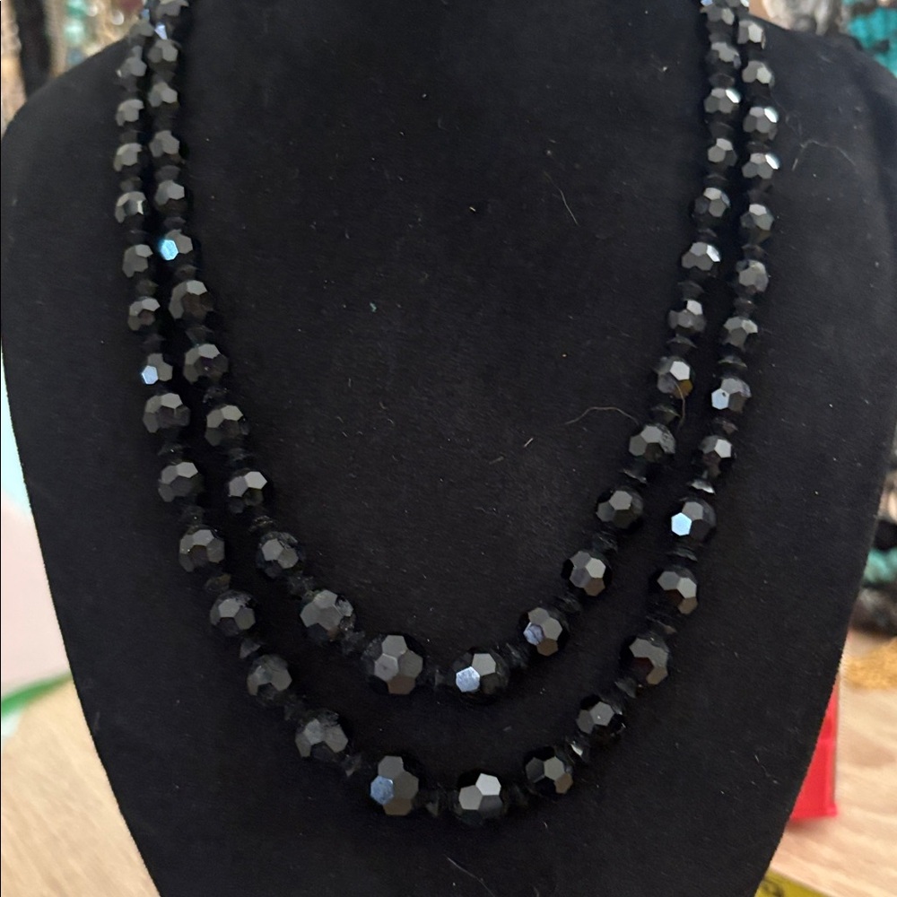 Vintage glass facetted bead necklace